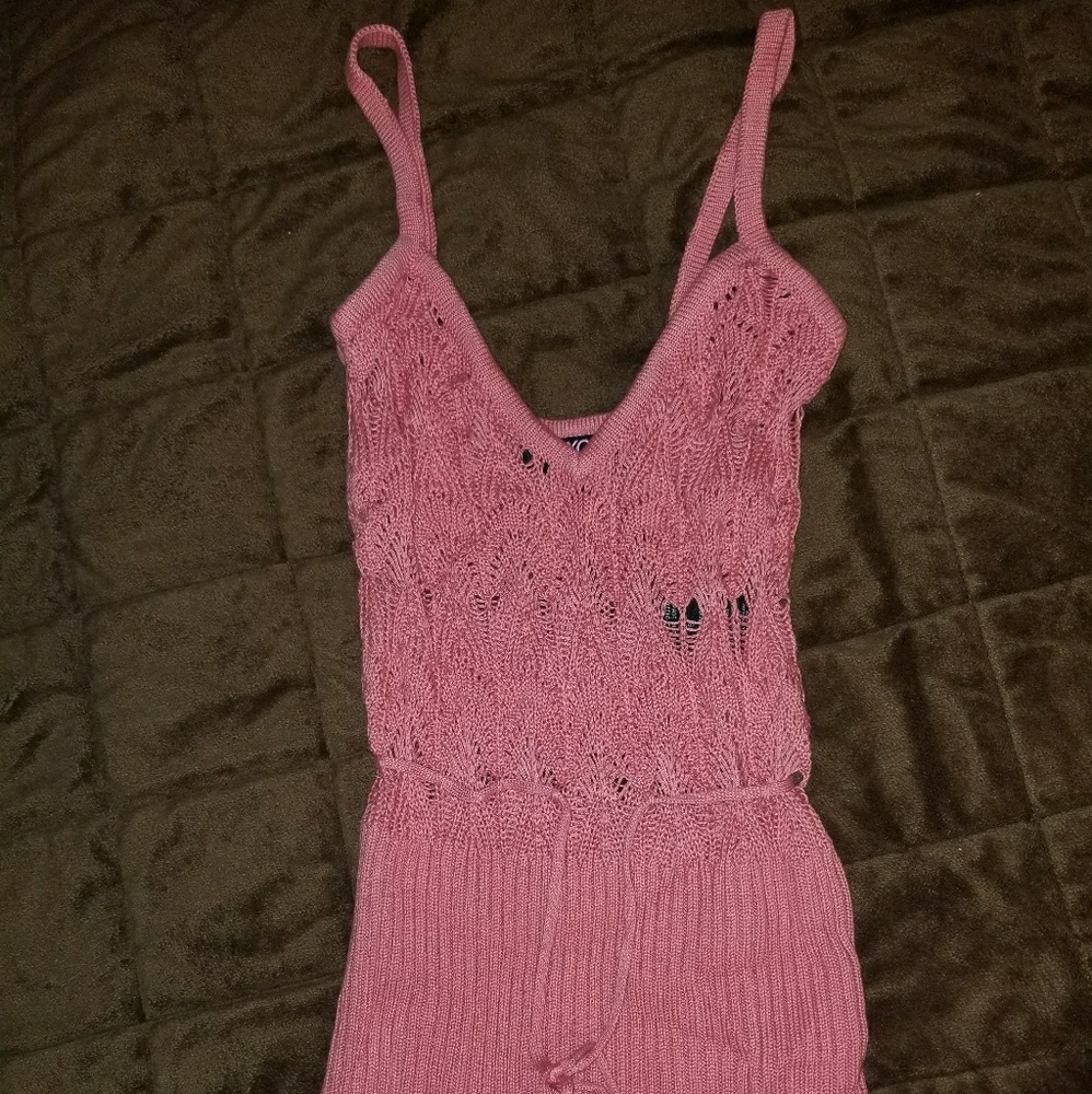 Brand new, coral colored XOXO summer top